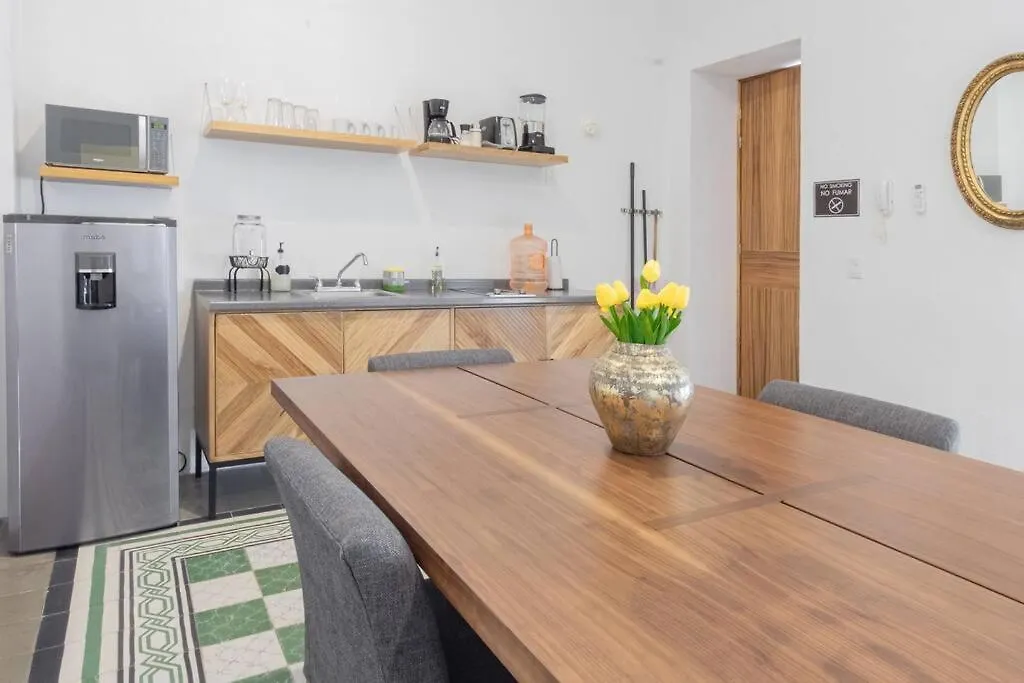 Ferienwohnung Casa Monarcas - Maria Teresa Guadalajara Apartment